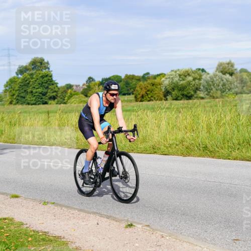 31.08.2025 - Elbe Triathlon Hamburg Michael Burmester http://msf.ph/oto/8669947 31.08.2025 09:56:14 Radfahren 500, 522, 590, 650, 775, 830, 840 meine-sportfotos.de