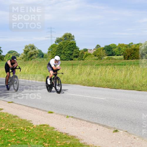 31.08.2025 - Elbe Triathlon Hamburg Michael Burmester http://msf.ph/oto/8669964 31.08.2025 09:56:52 Radfahren 417, 477, 680, 758 meine-sportfotos.de
