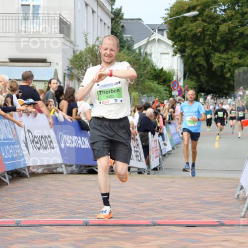 31.08.2025 - 21. Blankeneser Heldenlauf Strokosch-Dieckow http://msf.ph/oto/8669976 31.08.2025 10:54:43 Ziel 3492, 3462 meine-sportfotos.de
