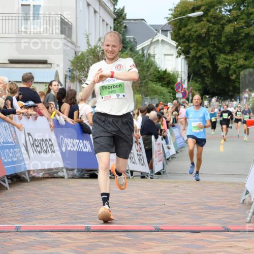 31.08.2025 - 21. Blankeneser Heldenlauf Strokosch-Dieckow http://msf.ph/oto/8669988 31.08.2025 10:54:43 Ziel 3492, 3462 meine-sportfotos.de