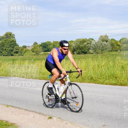 31.08.2025 - Elbe Triathlon Hamburg Michael Burmester http://msf.ph/oto/8669994 31.08.2025 09:57:03 Radfahren 288, 432, 546, 608 meine-sportfotos.de