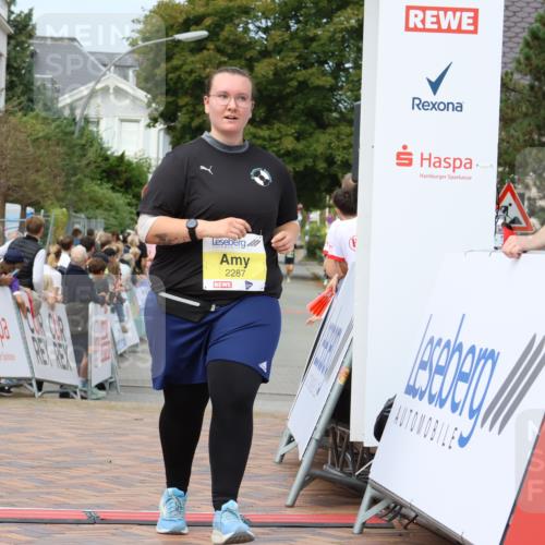 31.08.2025 - 21. Blankeneser Heldenlauf Strokosch-Dieckow http://msf.ph/oto/8670088 31.08.2025 10:54:33 Ziel 2287, 3488, 3332 meine-sportfotos.de