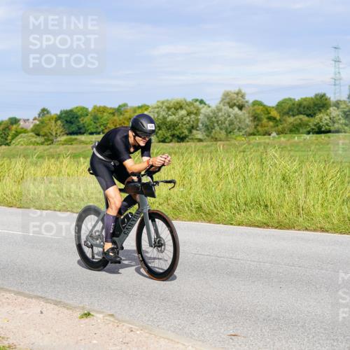 31.08.2025 - Elbe Triathlon Hamburg Michael Burmester http://msf.ph/oto/8670108 31.08.2025 09:58:00 Radfahren 486, 646, 916 meine-sportfotos.de