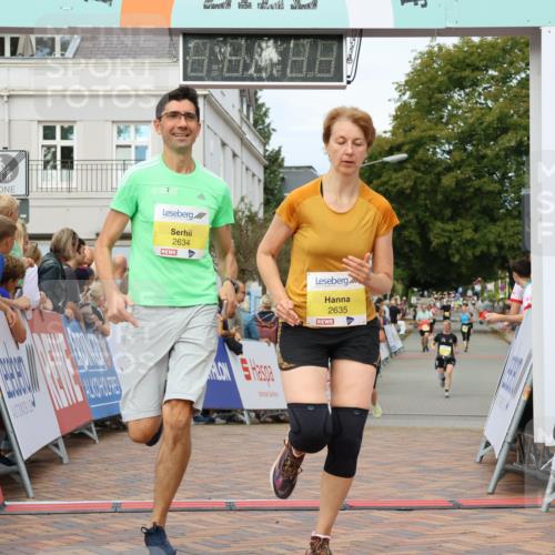 31.08.2025 - 21. Blankeneser Heldenlauf Strokosch-Dieckow http://msf.ph/oto/8670145 31.08.2025 10:33:43 Ziel 2652, 2409, 2635, 2634, 2530, 2542 meine-sportfotos.de