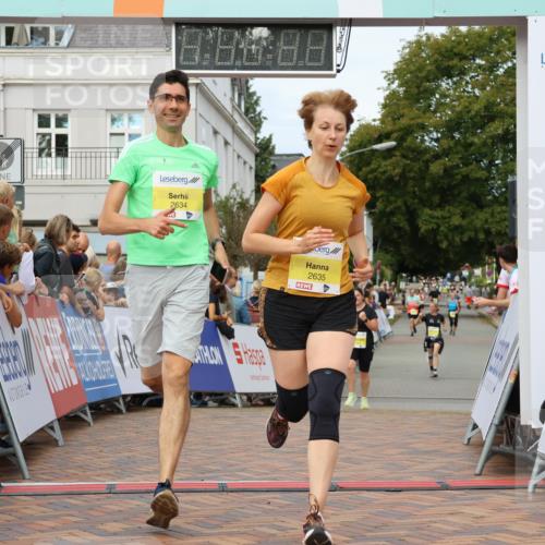 31.08.2025 - 21. Blankeneser Heldenlauf Strokosch-Dieckow http://msf.ph/oto/8670162 31.08.2025 10:33:43 Ziel 2652, 2409, 2635, 2634, 2530, 2542 meine-sportfotos.de