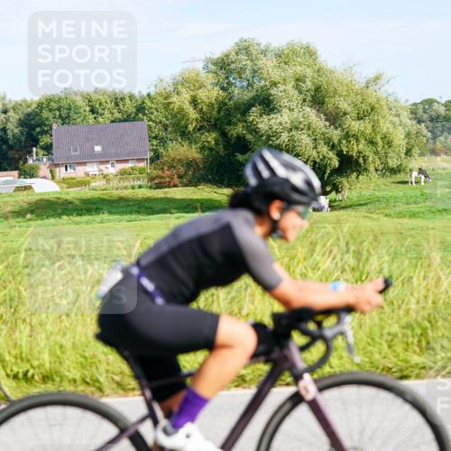 31.08.2025 - Elbe Triathlon Hamburg Michael Burmester http://msf.ph/oto/8670250 31.08.2025 09:59:02 Radfahren 664, 700, 811 meine-sportfotos.de