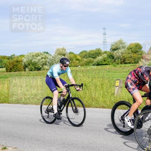 31.08.2025 - Elbe Triathlon Hamburg Michael Burmester http://msf.ph/oto/8670311 31.08.2025 09:59:18 Radfahren 387, 605, 624, 712, 732, 800, 835, 845 meine-sportfotos.de
