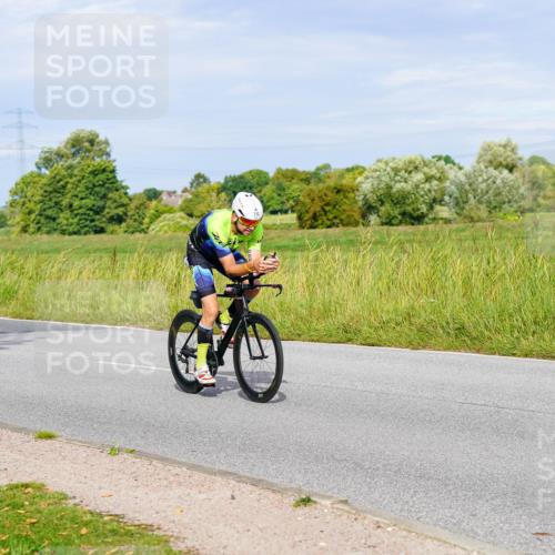 31.08.2025 - Elbe Triathlon Hamburg Michael Burmester http://msf.ph/oto/8670339 31.08.2025 09:59:23 Radfahren 605, 624, 712, 773, 881, 928 meine-sportfotos.de