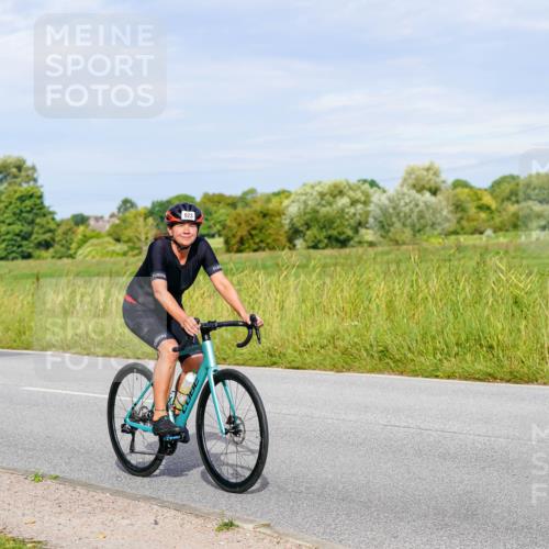 31.08.2025 - Elbe Triathlon Hamburg Michael Burmester http://msf.ph/oto/8670379 31.08.2025 09:59:30 Radfahren 438, 694, 773, 864, 881, 923, 928 meine-sportfotos.de