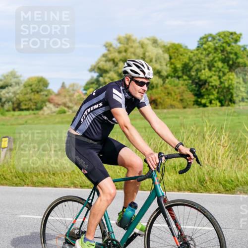 31.08.2025 - Elbe Triathlon Hamburg Michael Burmester http://msf.ph/oto/8670436 31.08.2025 09:59:39 Radfahren 438, 489, 607, 610, 617, 622, 681, 864 meine-sportfotos.de