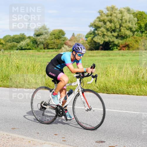 31.08.2025 - Elbe Triathlon Hamburg Michael Burmester http://msf.ph/oto/8670594 31.08.2025 10:00:17 Radfahren 563, 655, 729, 908, 919 meine-sportfotos.de