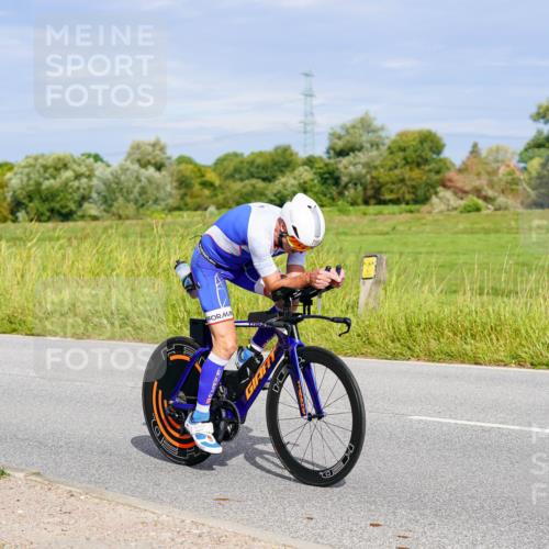 31.08.2025 - Elbe Triathlon Hamburg Michael Burmester http://msf.ph/oto/8670638 31.08.2025 10:00:30 Radfahren 526, 589, 717, 759 meine-sportfotos.de