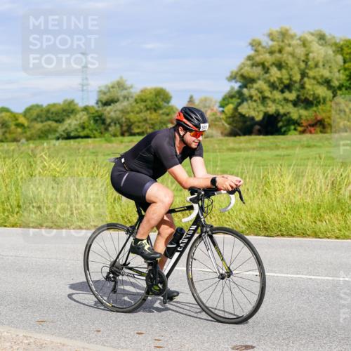 31.08.2025 - Elbe Triathlon Hamburg Michael Burmester http://msf.ph/oto/8670981 31.08.2025 10:01:39 Radfahren 531, 723, 820, 911 meine-sportfotos.de