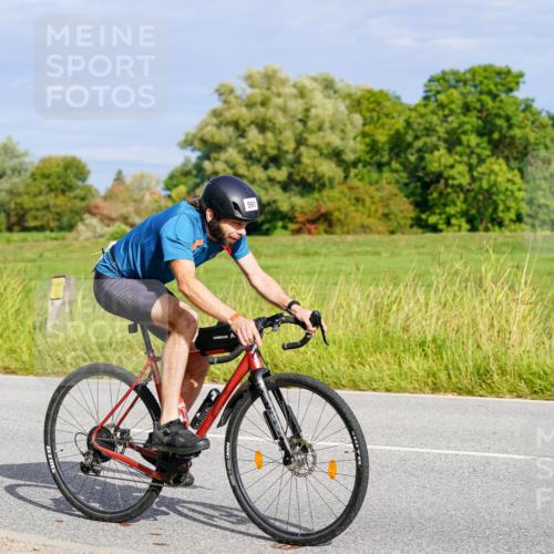 31.08.2025 - Elbe Triathlon Hamburg Michael Burmester http://msf.ph/oto/8671056 31.08.2025 10:01:49 Radfahren 393, 636, 750 meine-sportfotos.de