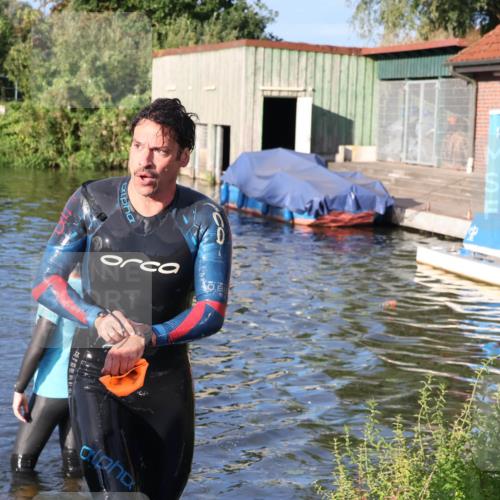 31.08.2025 - Elbe Triathlon Hamburg Luisa Fischer http://msf.ph/oto/8671069 31.08.2025 08:28:57 Schwimmen 167 meine-sportfotos.de