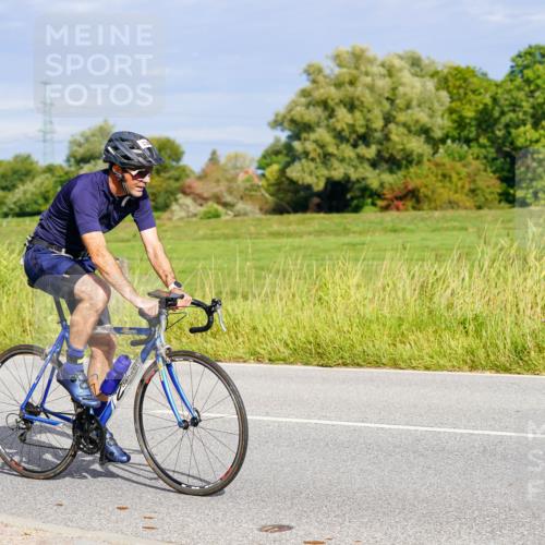 31.08.2025 - Elbe Triathlon Hamburg Michael Burmester http://msf.ph/oto/8671182 31.08.2025 10:02:04 Radfahren 394, 634, 656, 660, 684, 859 meine-sportfotos.de