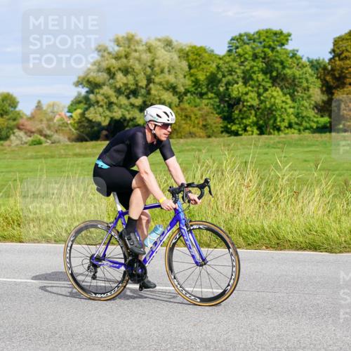31.08.2025 - Elbe Triathlon Hamburg Michael Burmester http://msf.ph/oto/8671470 31.08.2025 10:03:03 Radfahren 428, 495, 515, 588, 618, 696, 777, 834, 850 meine-sportfotos.de