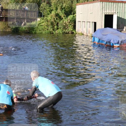 31.08.2025 - Elbe Triathlon Hamburg Luisa Fischer http://msf.ph/oto/8671482 31.08.2025 08:31:18 Schwimmen 219 meine-sportfotos.de
