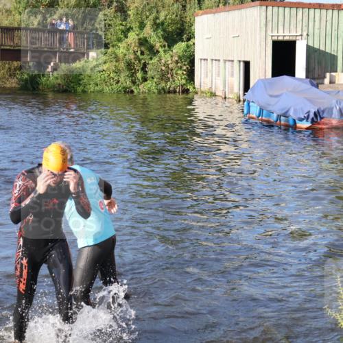 31.08.2025 - Elbe Triathlon Hamburg Luisa Fischer http://msf.ph/oto/8671611 31.08.2025 08:31:46 Schwimmen 182, 189, 207 meine-sportfotos.de