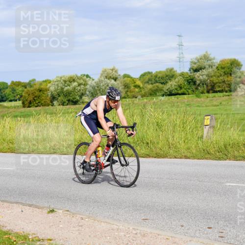 31.08.2025 - Elbe Triathlon Hamburg Michael Burmester http://msf.ph/oto/8671729 31.08.2025 10:03:32 Radfahren 419, 466, 609, 657, 749 meine-sportfotos.de