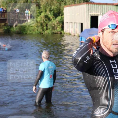 31.08.2025 - Elbe Triathlon Hamburg Luisa Fischer http://msf.ph/oto/8671758 31.08.2025 08:32:20 Schwimmen 185 meine-sportfotos.de