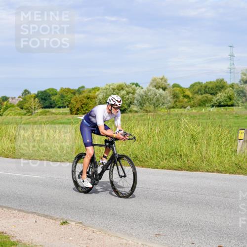 31.08.2025 - Elbe Triathlon Hamburg Michael Burmester http://msf.ph/oto/8671798 31.08.2025 10:03:43 Radfahren 547, 671, 695, 713, 728, 771, 778, 807 meine-sportfotos.de