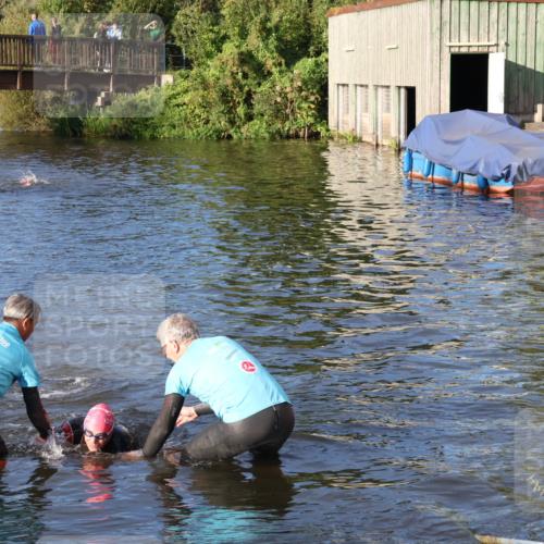 31.08.2025 - Elbe Triathlon Hamburg Luisa Fischer http://msf.ph/oto/8671882 31.08.2025 08:33:06 Schwimmen 192 meine-sportfotos.de