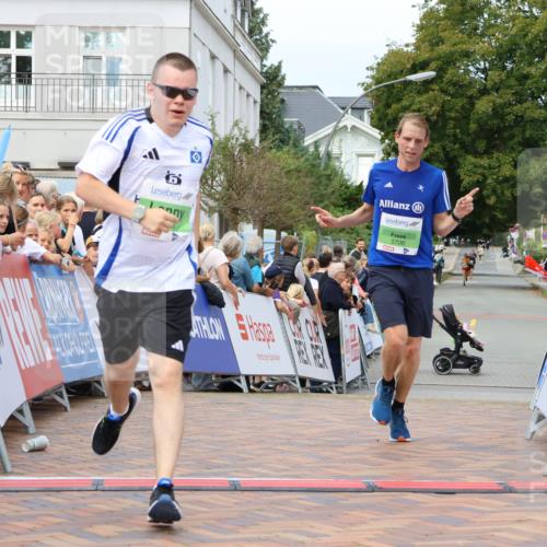 31.08.2025 - 21. Blankeneser Heldenlauf Strokosch-Dieckow http://msf.ph/oto/8672016 31.08.2025 10:52:48 Ziel 3706, 3473 meine-sportfotos.de