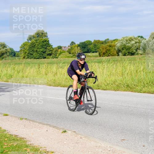 31.08.2025 - Elbe Triathlon Hamburg Michael Burmester http://msf.ph/oto/8672072 31.08.2025 10:04:20 Radfahren 537, 710, 742, 790, 794, 921 meine-sportfotos.de