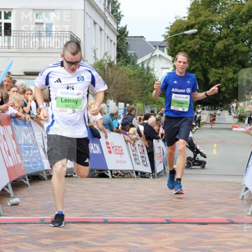 31.08.2025 - 21. Blankeneser Heldenlauf Strokosch-Dieckow http://msf.ph/oto/8672099 31.08.2025 10:52:48 Ziel 3706, 3473 meine-sportfotos.de