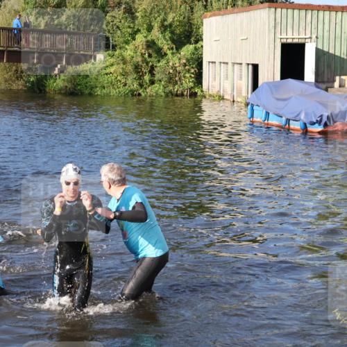 31.08.2025 - Elbe Triathlon Hamburg Luisa Fischer http://msf.ph/oto/8672161 31.08.2025 08:34:37 Schwimmen 175, 179, 197, 212 meine-sportfotos.de