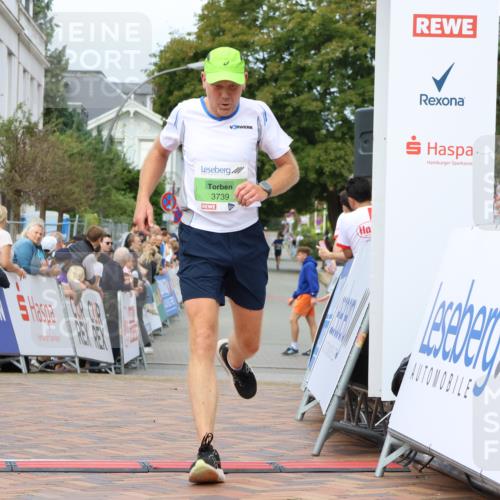 31.08.2025 - 21. Blankeneser Heldenlauf Strokosch-Dieckow http://msf.ph/oto/8672362 31.08.2025 10:52:28 Ziel 3739, 3400 meine-sportfotos.de