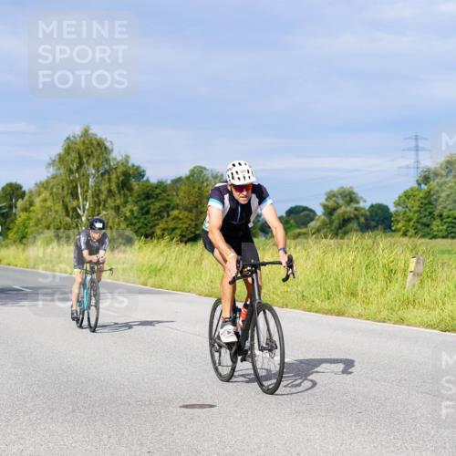 31.08.2025 - Elbe Triathlon Hamburg Michael Burmester http://msf.ph/oto/8672549 31.08.2025 10:07:42 Radfahren 747, 752, 900 meine-sportfotos.de
