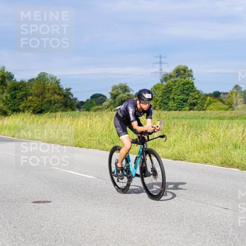 31.08.2025 - Elbe Triathlon Hamburg Michael Burmester http://msf.ph/oto/8672564 31.08.2025 10:07:42 Radfahren 747, 752, 900 meine-sportfotos.de