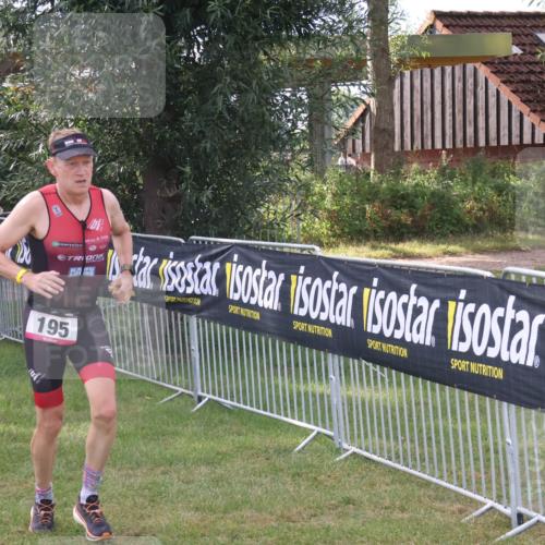 31.08.2025 - Elbe Triathlon Hamburg Luisa Fischer http://msf.ph/oto/8672574 31.08.2025 09:57:39 Laufen 195 meine-sportfotos.de