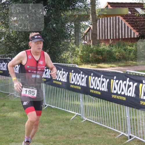 31.08.2025 - Elbe Triathlon Hamburg Luisa Fischer http://msf.ph/oto/8672577 31.08.2025 09:57:39 Laufen 195 meine-sportfotos.de