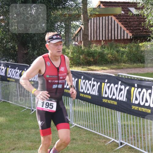 31.08.2025 - Elbe Triathlon Hamburg Luisa Fischer http://msf.ph/oto/8672580 31.08.2025 09:57:40 Laufen 195 meine-sportfotos.de