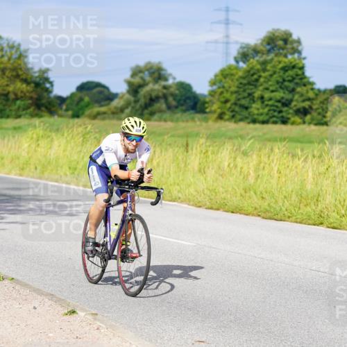 31.08.2025 - Elbe Triathlon Hamburg Michael Burmester http://msf.ph/oto/8672588 31.08.2025 10:07:53 Radfahren 561, 575, 659 meine-sportfotos.de