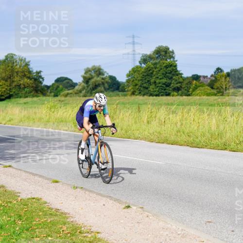 31.08.2025 - Elbe Triathlon Hamburg Michael Burmester http://msf.ph/oto/8672654 31.08.2025 10:08:06 Radfahren 517, 693, 703, 724 meine-sportfotos.de