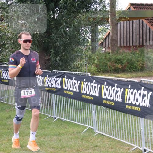 31.08.2025 - Elbe Triathlon Hamburg Luisa Fischer http://msf.ph/oto/8672708 31.08.2025 10:01:56 Laufen 174 meine-sportfotos.de