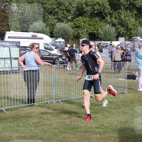 31.08.2025 - Elbe Triathlon Hamburg Luisa Fischer http://msf.ph/oto/8672730 31.08.2025 10:02:20 Laufen 441 meine-sportfotos.de