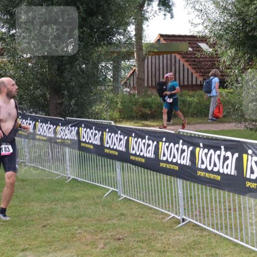31.08.2025 - Elbe Triathlon Hamburg Luisa Fischer http://msf.ph/oto/8672751 31.08.2025 10:02:36 Laufen 183 meine-sportfotos.de