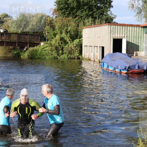 31.08.2025 - Elbe Triathlon Hamburg Luisa Fischer http://msf.ph/oto/8672781 31.08.2025 08:39:09 Schwimmen 363 meine-sportfotos.de