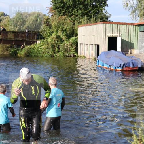 31.08.2025 - Elbe Triathlon Hamburg Luisa Fischer http://msf.ph/oto/8672797 31.08.2025 08:39:10 Schwimmen 363 meine-sportfotos.de