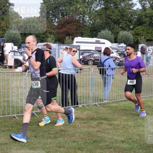 31.08.2025 - Elbe Triathlon Hamburg Luisa Fischer http://msf.ph/oto/8672819 31.08.2025 10:03:59 Laufen 430, 2013, 492 meine-sportfotos.de