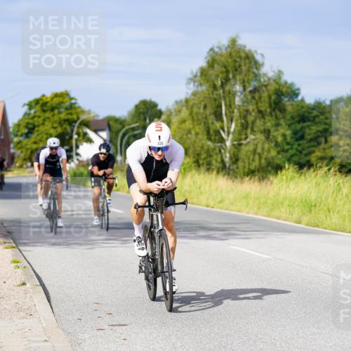 31.08.2025 - Elbe Triathlon Hamburg Michael Burmester http://msf.ph/oto/8672833 31.08.2025 10:08:50 Radfahren 446, 481, 525, 574, 639, 725, 801 meine-sportfotos.de