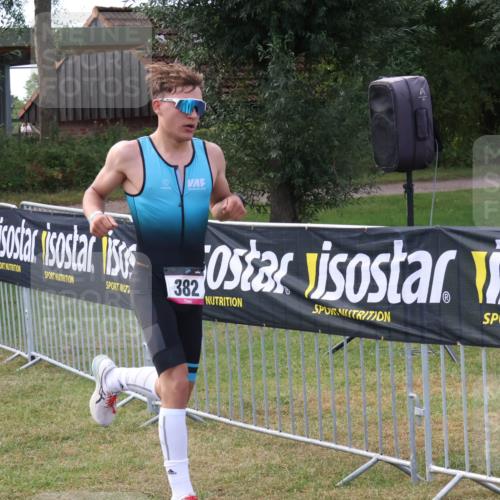 31.08.2025 - Elbe Triathlon Hamburg Luisa Fischer http://msf.ph/oto/8672851 31.08.2025 10:04:16 Laufen 382 meine-sportfotos.de
