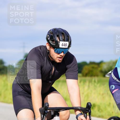 31.08.2025 - Elbe Triathlon Hamburg Michael Burmester http://msf.ph/oto/8672871 31.08.2025 10:08:54 Radfahren 405, 446, 574, 639, 677, 725, 801 meine-sportfotos.de