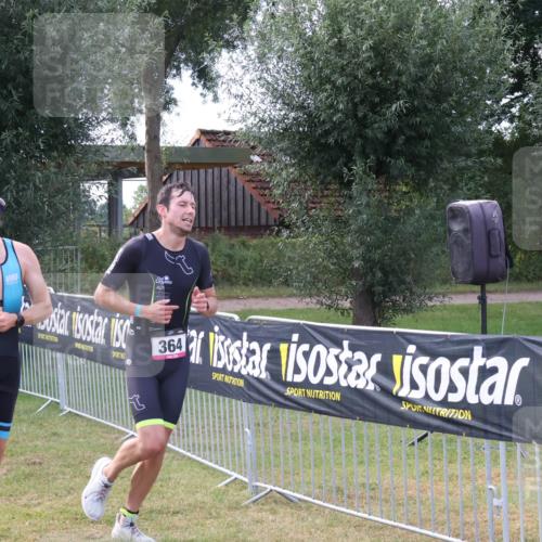 31.08.2025 - Elbe Triathlon Hamburg Luisa Fischer http://msf.ph/oto/8672894 31.08.2025 10:05:12 Laufen 380, 364 meine-sportfotos.de