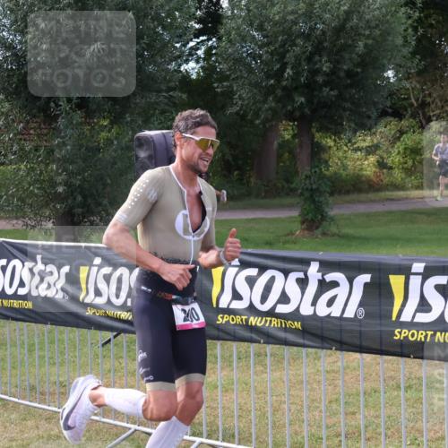 31.08.2025 - Elbe Triathlon Hamburg Luisa Fischer http://msf.ph/oto/8673023 31.08.2025 10:07:19 Laufen 20 meine-sportfotos.de